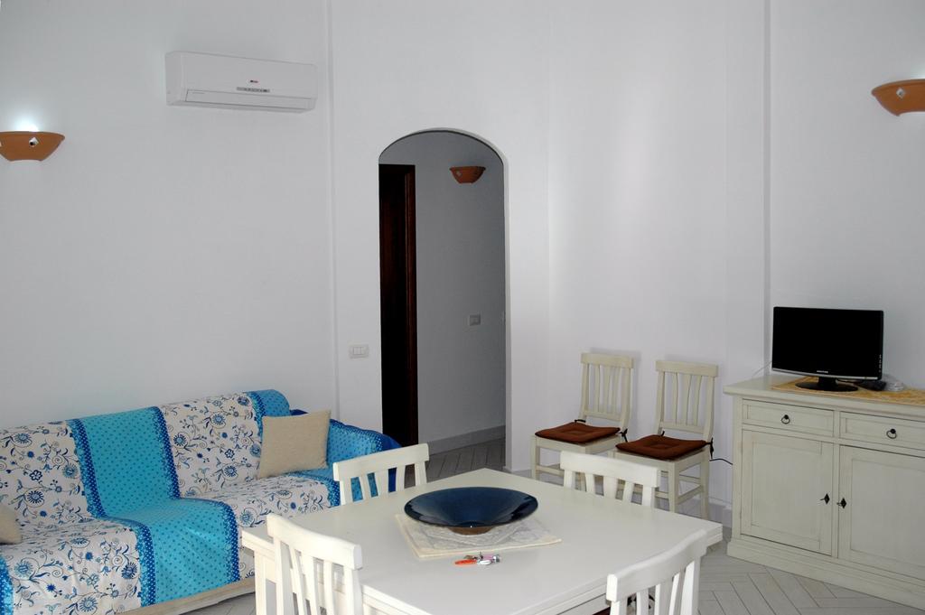 Holiday Homes Stella Marina San Teodoro  Room photo