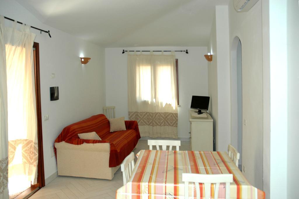 Holiday Homes Stella Marina San Teodoro  Room photo